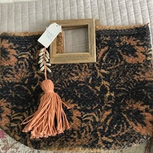 NwT - Time and Tru Straw Bag